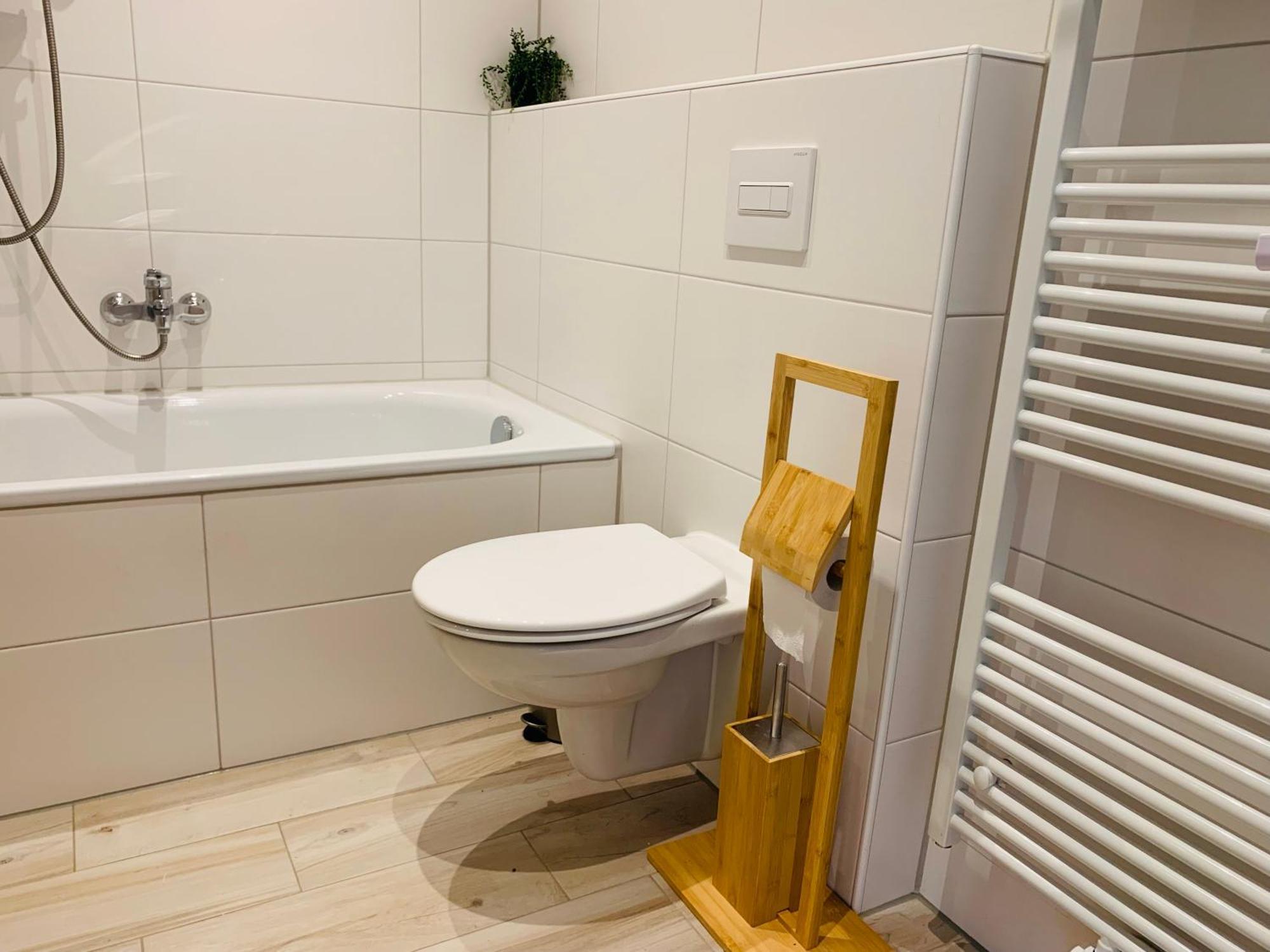 Am Schloss Wolkenstein, 86M2, 3Br, Babybett, Office Exteriér fotografie